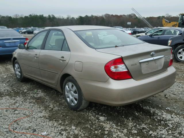 JTDBE32K740275848 - 2004 TOYOTA CAMRY LE TAN photo 3