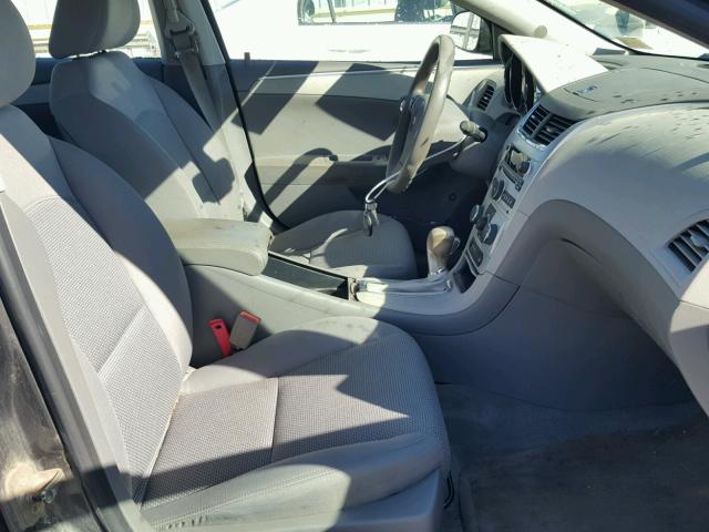 1G1ZA5E13BF275194 - 2011 CHEVROLET MALIBU LS Boz foto 5
