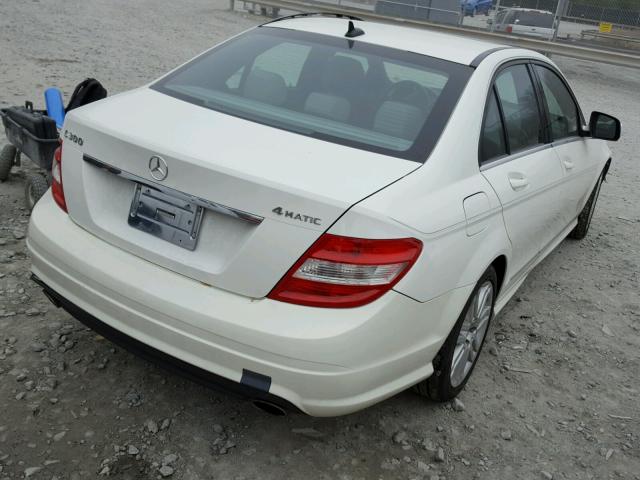 WDDGF81X88F144837 - 2008 MERCEDES-BENZ C 300 4MAT WHITE photo 4