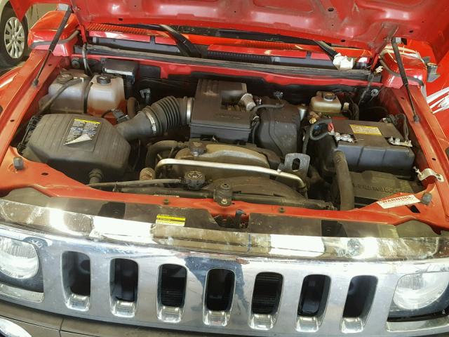 5GTEN13EX88171655 - 2008 HUMMER H3 RED photo 7