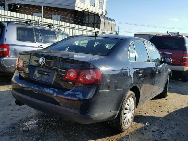 3VWJZ71K39M151098 - 2009 VOLKSWAGEN JETTA S Qara foto 4