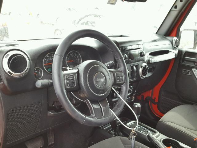 1C4AJWBG0HL559508 - 2017 JEEP WRANGLER S 红色 照片 9