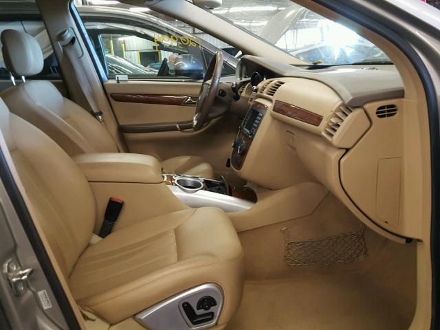 4JGCB65E18A078531 - 2008 MERCEDES-BENZ R 350 BEIGE photo 5