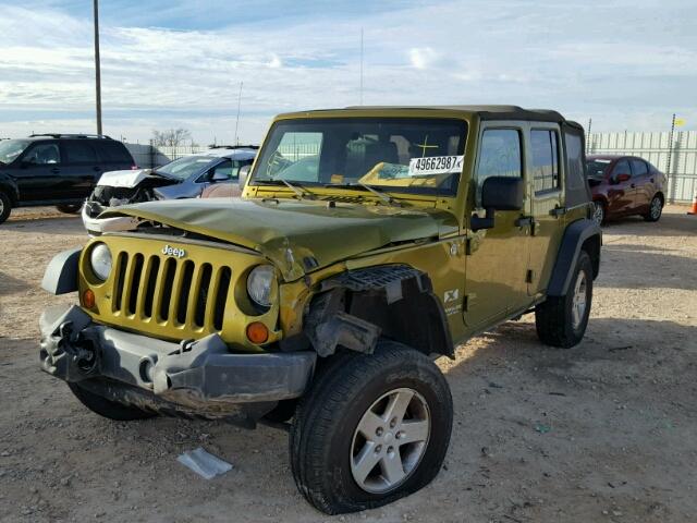 1J4GA39157L196089 - 2007 JEEP WRANGLER X GREEN photo 2