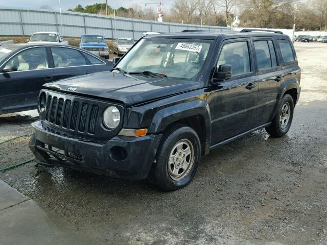 1J8FF28W58D504568 - 2008 JEEP PATRIOT SP BLACK photo 2