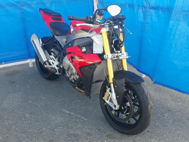 WB10D1209GZ696691 - 2016 BMW S 1000 R RED photo 1