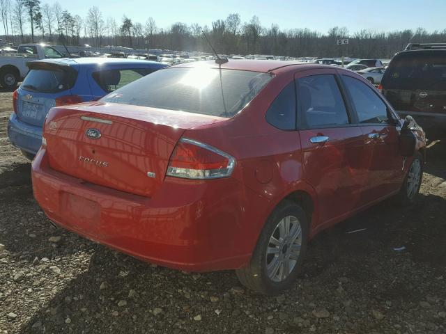 1FAHP35NX8W177125 - 2008 FORD FOCUS SE RED photo 4