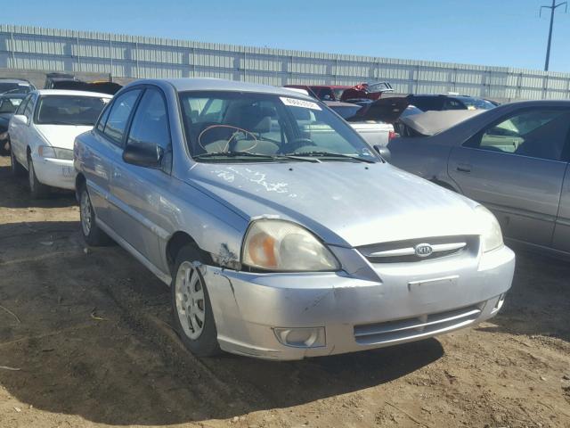 KNADC125256401980 - 2005 KIA RIO SILVER photo 1