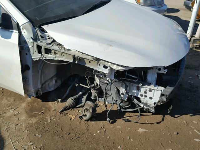 4T1BK1EB8EU117324 - 2014 TOYOTA AVALON BAS 白色 照片 9