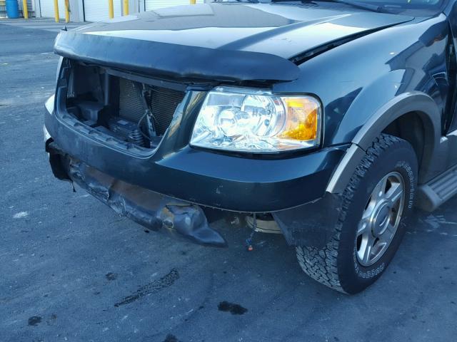 1FMFU17L84LB06409 - 2004 FORD EXPEDITION GREEN photo 9