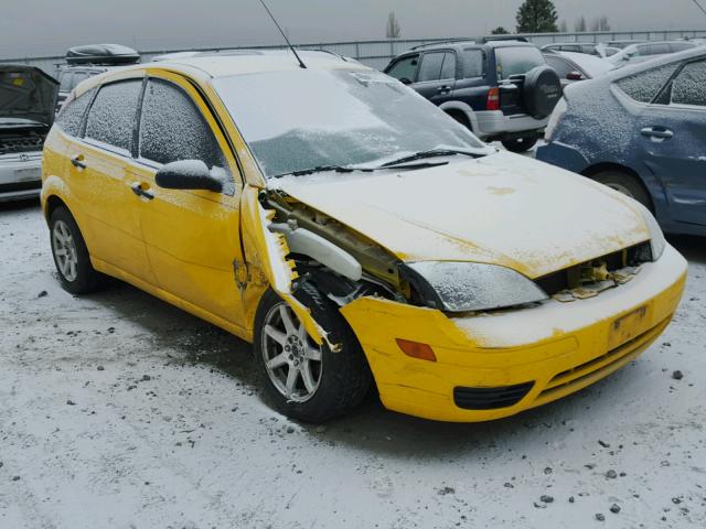 1FAHP37N67W278903 - 2007 FORD FOCUS ZX5 YELLOW photo 1