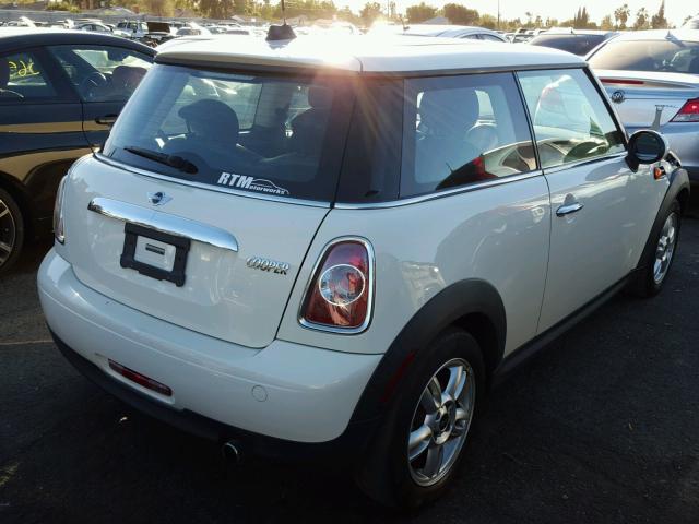 WMWSU3C51CT255651 - 2012 MINI COOPER WHITE photo 4