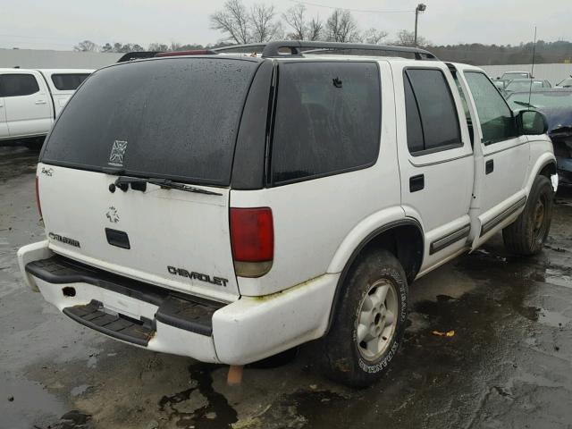 1GNDT13W412167733 - 2001 CHEVROLET BLAZER WHITE photo 4