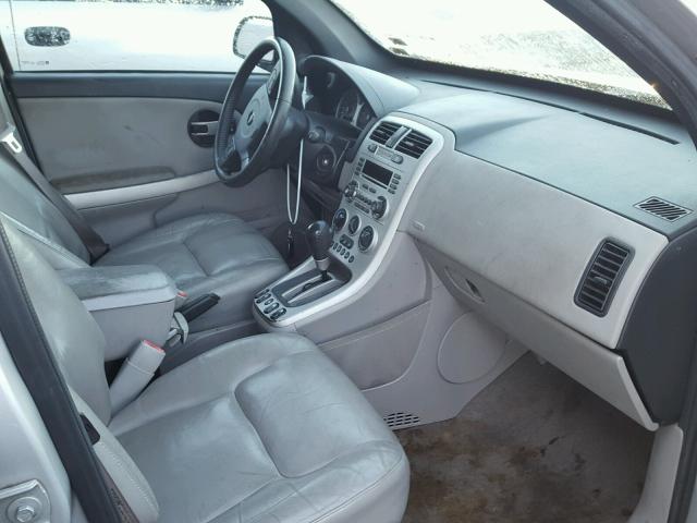 2CNDL63F056130334 - 2005 CHEVROLET EQUINOX LT SILVER photo 5