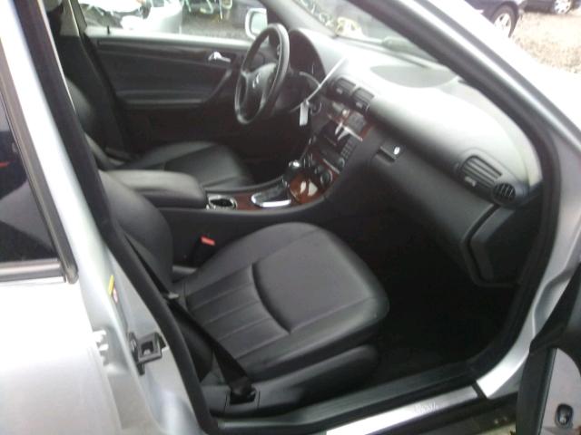 WDBRF92H67F915616 - 2007 MERCEDES-BENZ C 280 4MAT SILVER photo 5