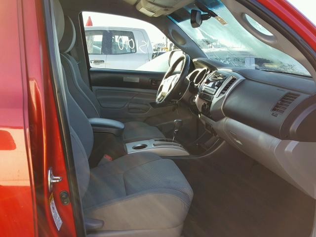 3TMLU4EN2CM086555 - 2012 TOYOTA TACOMA DOU RED photo 5