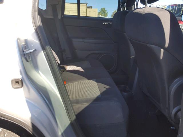 1J4NF1FB4BD251872 - 2011 JEEP COMPASS SP 银色 照片 6