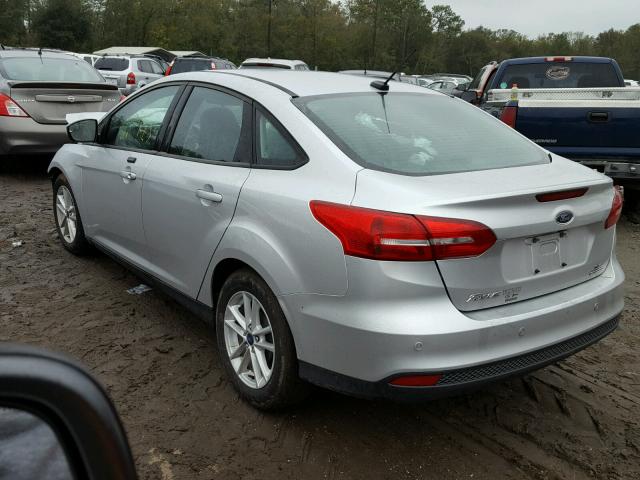 1FADP3F21GL402373 - 2016 FORD FOCUS SE SILVER photo 3