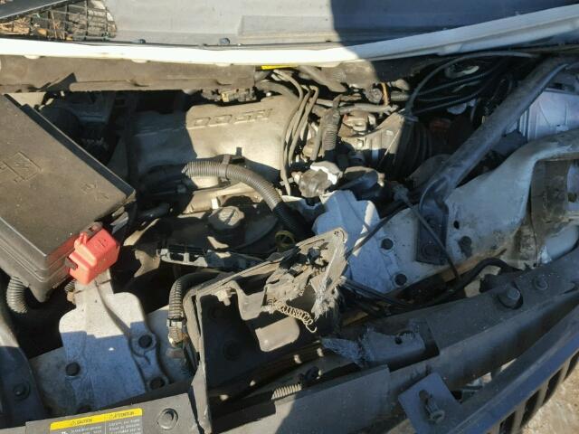 3G5DA03E95S559818 - 2005 BUICK RENDEZVOUS CREAM photo 7