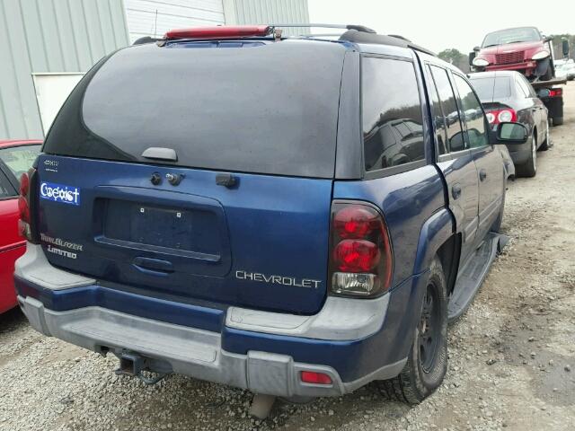 1GNDT13S922191427 - 2002 CHEVROLET TRAILBLAZE BLUE photo 4