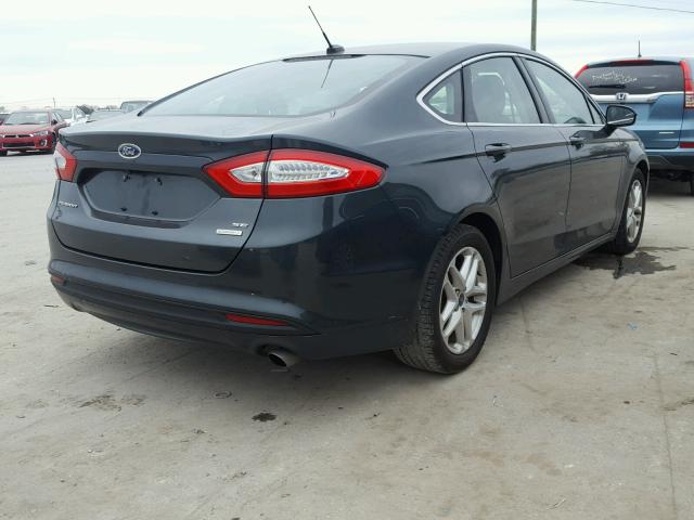 1FA6P0HD3G5110587 - 2016 FORD FUSION SE GREEN photo 4