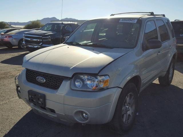 1FMYU04105KA31167 - 2005 FORD ESCAPE LIM CREAM photo 2