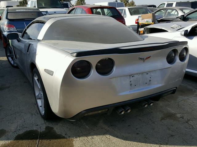 1G1YY25U065110862 - 2006 CHEVROLET CORVETTE SILVER photo 3