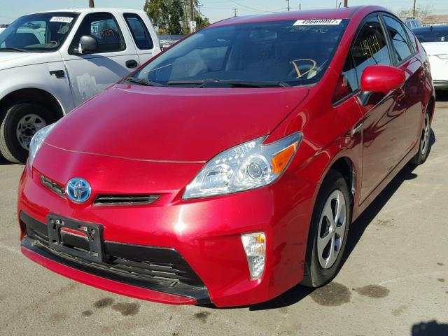 JTDKN3DU7D5698141 - 2013 TOYOTA PRIUS 红色 照片 2