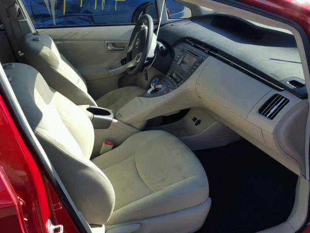 JTDKN3DU7D5698141 - 2013 TOYOTA PRIUS 红色 照片 5