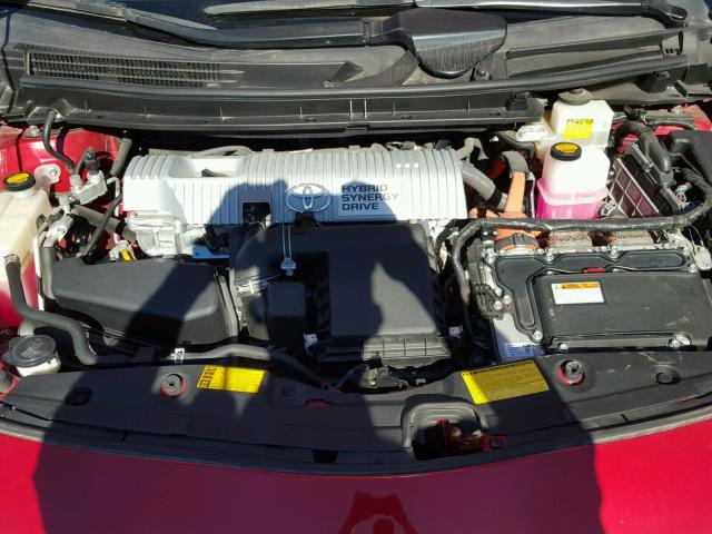 JTDKN3DU7D5698141 - 2013 TOYOTA PRIUS 红色 照片 7