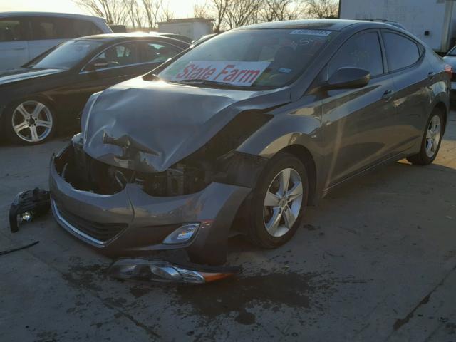 5NPDH4AE1DH285490 - 2013 HYUNDAI ELANTRA GL GRAY photo 2