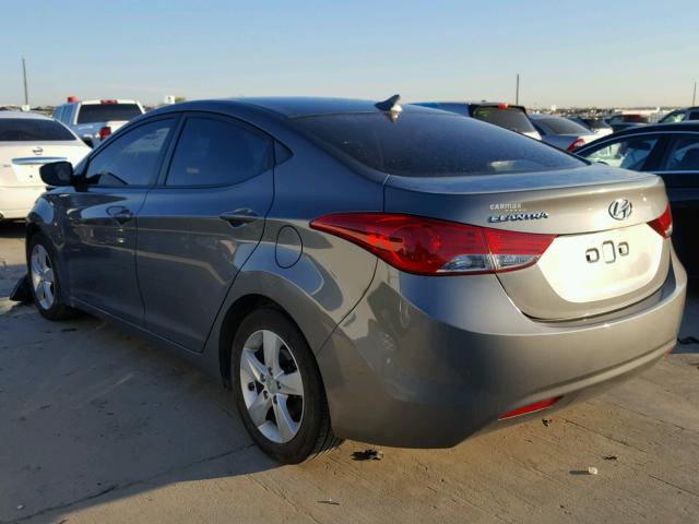 5NPDH4AE1DH285490 - 2013 HYUNDAI ELANTRA GL GRAY photo 3