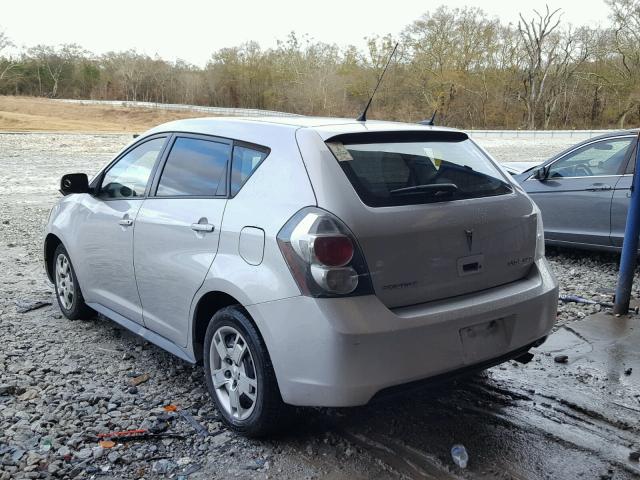 5Y2SM6E00AZ404650 - 2010 PONTIAC VIBE SILVER photo 3