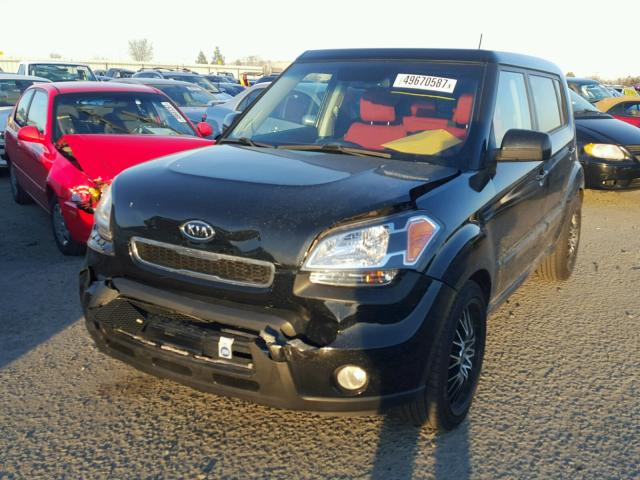 KNDJT2A25B7285103 - 2011 KIA SOUL BLACK photo 2