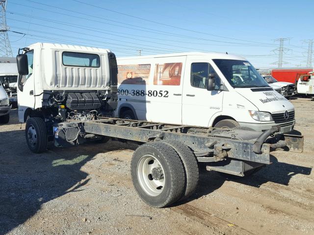 JHHGDM2H7FK001024 - 2015 HINO 195 WHITE photo 3