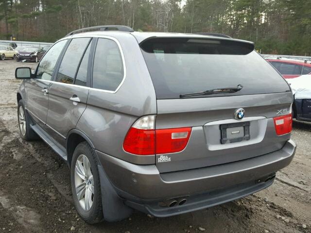 5UXFB53594LV07944 - 2004 BMW X5 4.4I GRAY photo 3