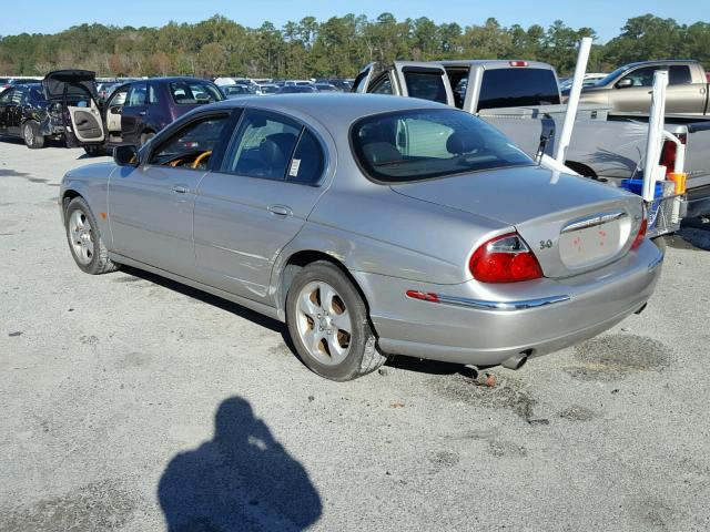 SAJDA01C3YFL09625 - 2000 JAGUAR S-TYPE SILVER photo 3