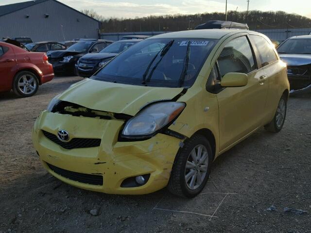 JTDJT903795230368 - 2009 TOYOTA YARIS YELLOW photo 2