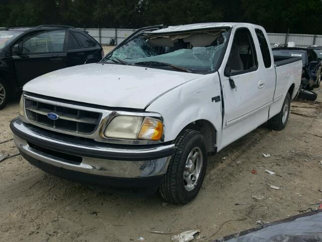 1FTDX1727VNB93106 - 1997 FORD F150 WHITE photo 2