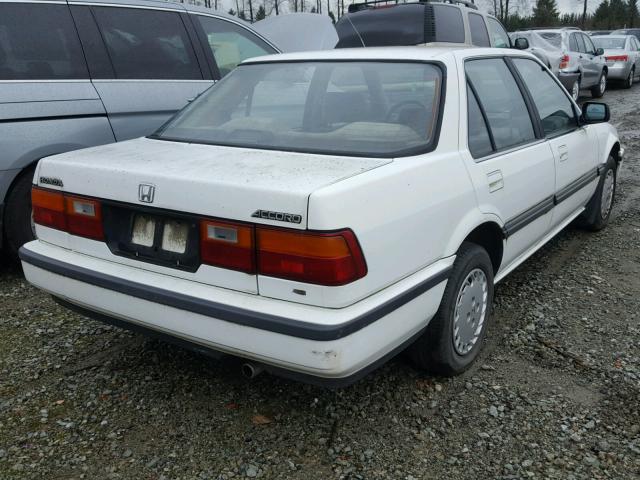 JHMCA5636KC006099 - 1989 HONDA ACCORD LX WHITE photo 4