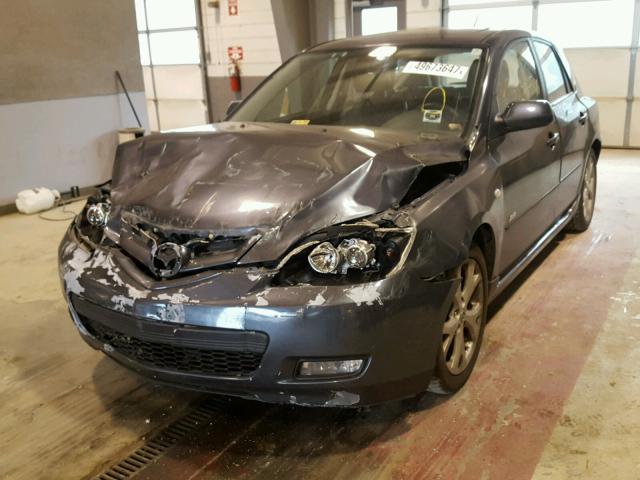 JM1BK344081133770 - 2008 MAZDA 3 HATCHBAC BLACK photo 2