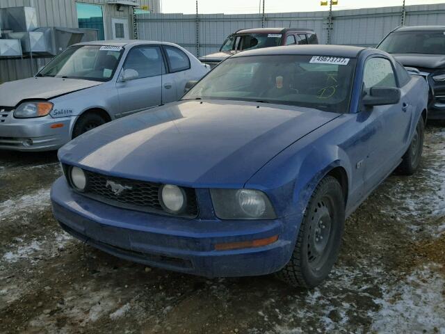 1ZVHT82H775210360 - 2007 FORD MUSTANG GT BLUE photo 2