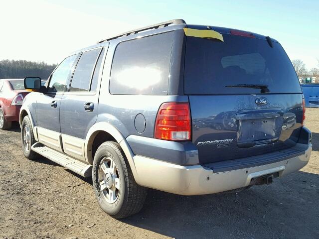 1FMFU185X5LA21637 - 2005 FORD EXPEDITION BLUE photo 3