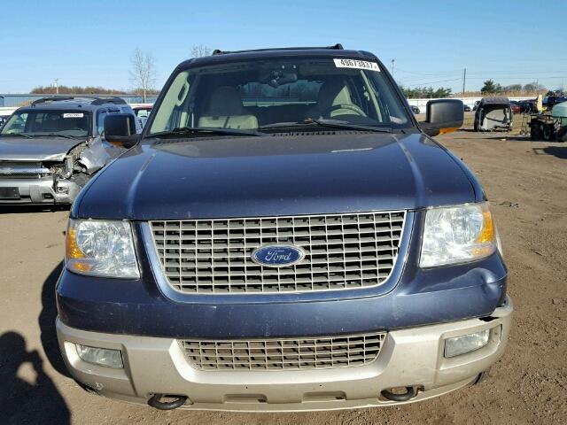 1FMFU185X5LA21637 - 2005 FORD EXPEDITION BLUE photo 9