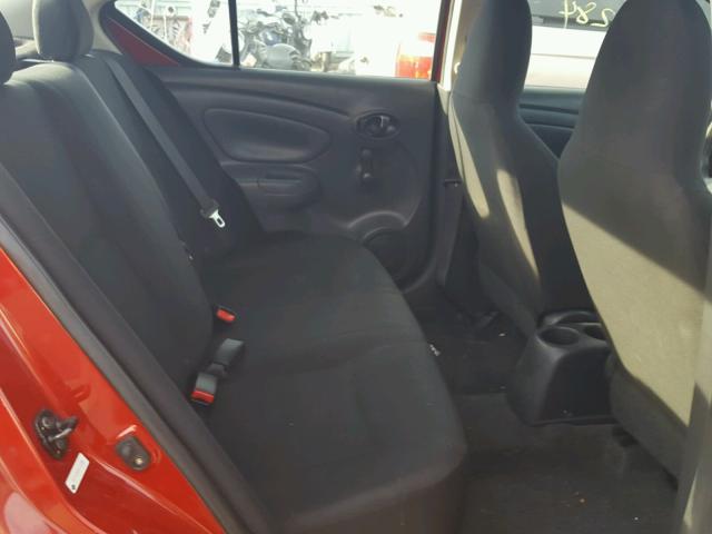 3N1CN7AP3EL813266 - 2014 NISSAN VERSA RED photo 6