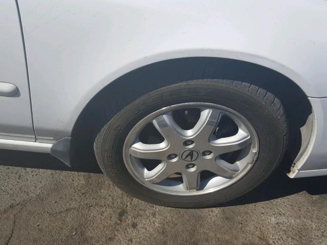 19UYA2257WL004530 - 1998 ACURA 3.0CL Белый фото 9