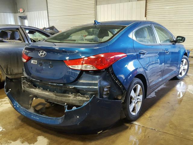 KMHDH4AE8DU952802 - 2013 HYUNDAI ELANTRA GL BLUE photo 4