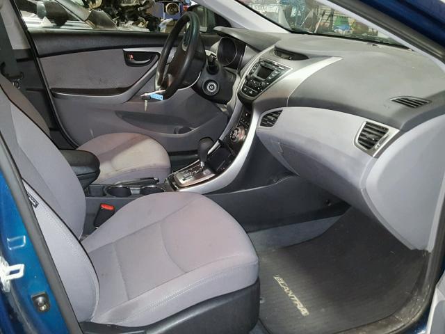 KMHDH4AE8DU952802 - 2013 HYUNDAI ELANTRA GL BLUE photo 5