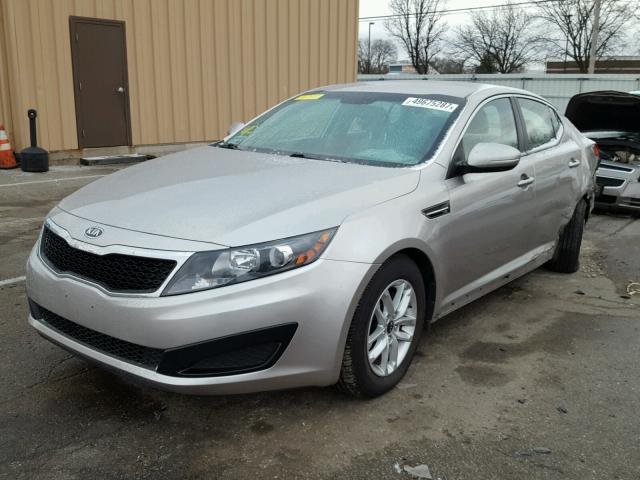 KNAGM4A79B5098213 - 2011 KIA OPTIMA LX SILVER photo 2