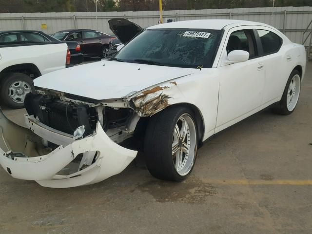 2B3KA43RX7H796996 - 2007 DODGE CHARGER SE WHITE photo 2